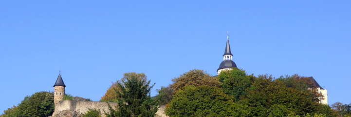 Fototapeta na wymiar Michaelsberg mit Benediktinerabtei in SIEGBURG