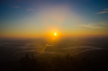 Fototapeta na wymiar Beautiful sunrise from Phu Kradueng national park, Thailand