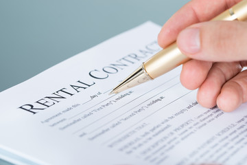 Hand filling rental contract