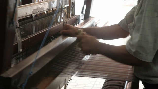 Fabric weaving with handloom, Antakya, Turkey