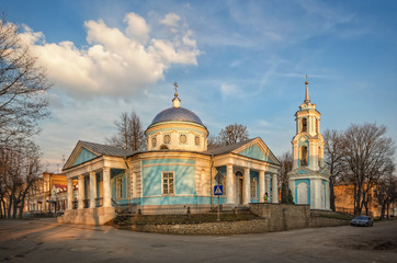 Fototapeta na wymiar Успенская церковь