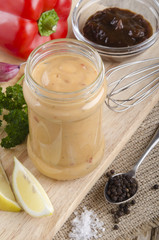 dressing with bell pepper and parsley