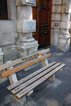 Bench "whites only" in Cape town