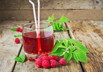 drink of fresh raspberries