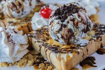 Honey toast