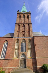 Fototapeta premium Propsteikirche St. Georg in HEINSBERG ( bei Aachen )