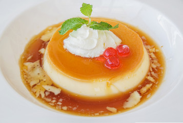 Custard caramel