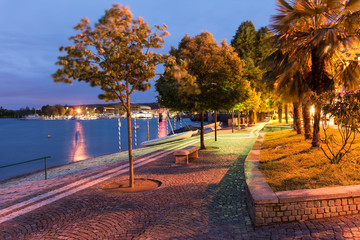 Promenade in Arona am Lago Maggiore