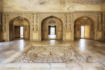Foto op Plexiglas Agra red fort temple, India. © murmakova