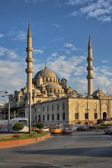 Fototapeta na wymiar Yeni Camii- New Mosque in Istanbul-Eminonu