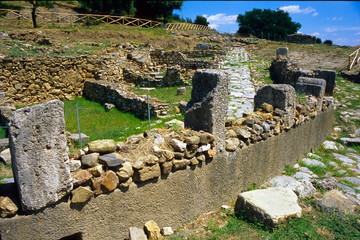 parco degli etruschi area archeologica di roselle grosseto