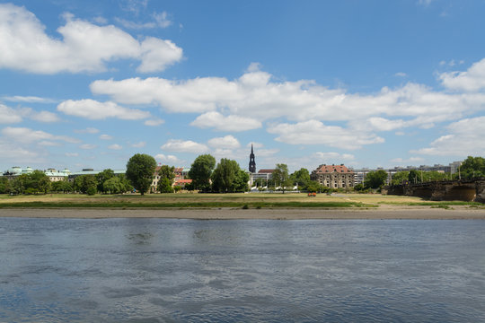 Elbe river cross Dresden