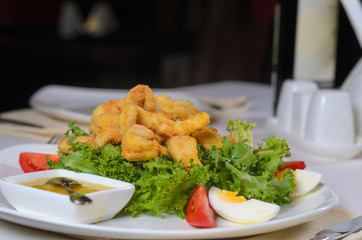 Mouth Watering Main Entree with Tasty Dip Sauce