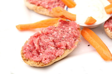 Mettbrötchen