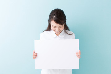笑顔のナース