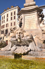 Fototapeta na wymiar Piękna fontanna Pantheon w rzymie, włochy