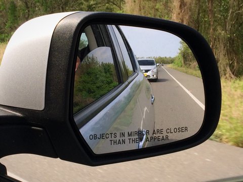 espejo retrovisor, rear-view mirror
