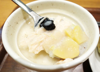 参鶏湯