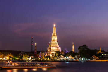 Fototapeta premium Wat Arun in Thailand