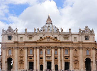 Fototapeta na wymiar Saint Peter's Basilica,Vatican City, Rome, Italy