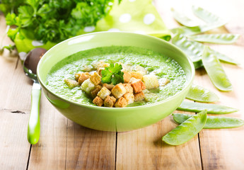 bowl of pea soup
