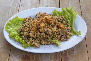 Spicy duck salad