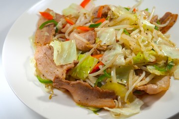 豚バラと野菜の炒め物