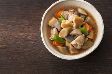煮物　Cooking of simmered vegetable and chicken
