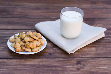 milk and cookies