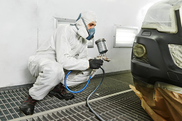 car repair painting in chamber