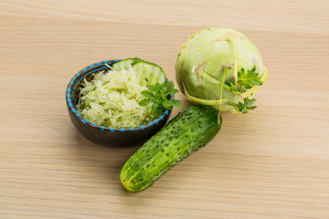 Kohlrabi salad