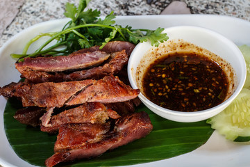 Pork rind, Pork scratchings, Pork crackling in Thailand