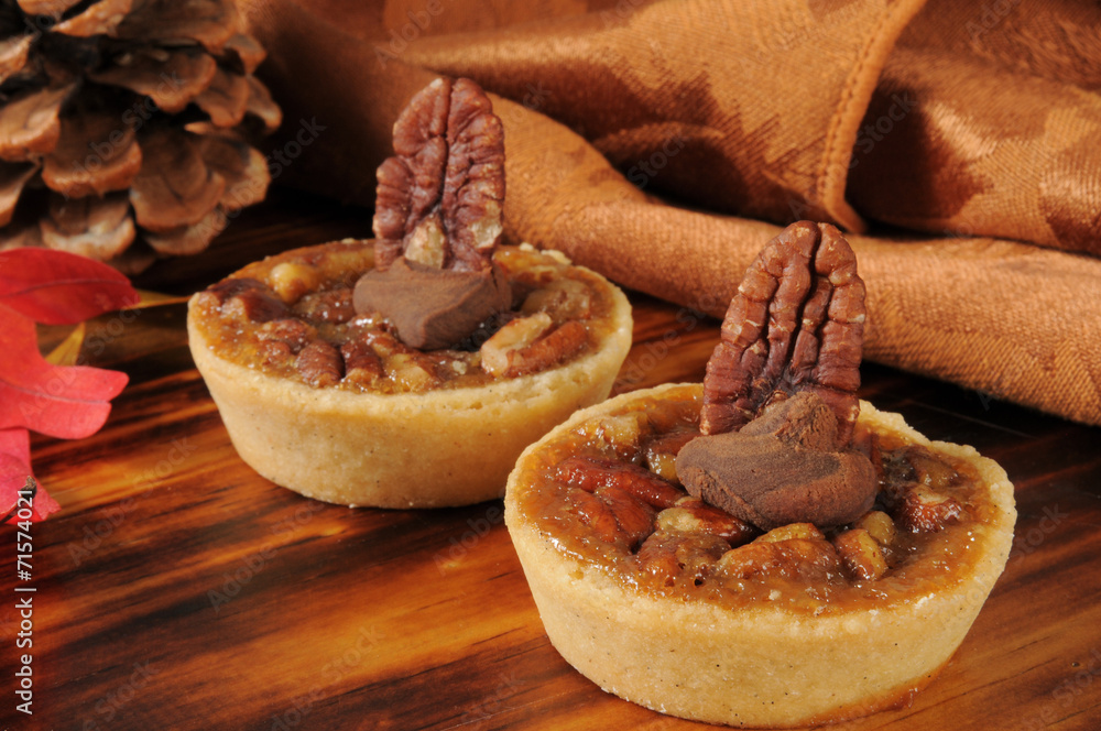 Sticker Mini Pecan Pies