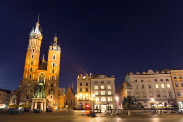 Fototapeta na wymiar St. Mary's Church in Market Square, Krakow, Poland.