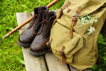 Rucksack, Wanderstiefel, Stock