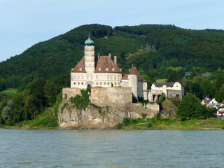 Naklejka premium Schloss Schönbühel