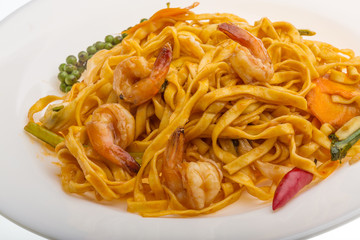 Fried noodles with shrimps