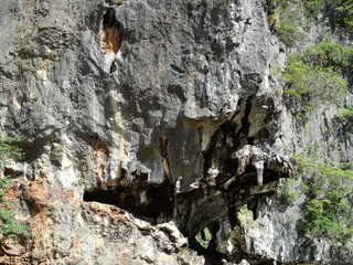 дикие скалы