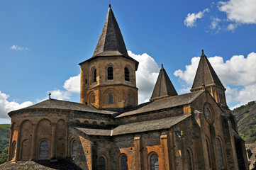 Fototapeta na wymiar L'Abbazia di Conques, Aveyron - Francia