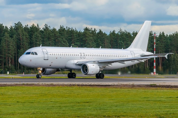 Fototapeta na wymiar Airbus 320 at Riga aiport
