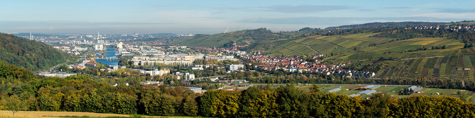 Obraz premium Panorama Doliny Neckar w pobliżu Stuttgartu