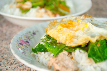 kale fried in oyster sauce and Over medium