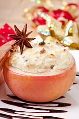 Baked apples with honey cream cheese, raisins and nuts