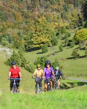Senioren-Radtour im Herbst