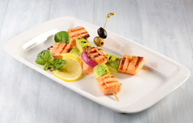 Grilled salmon with zucchini