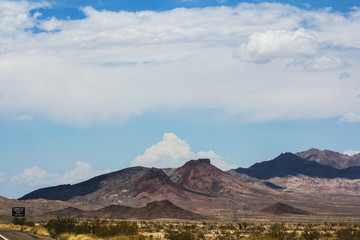Fototapeta na wymiar Mountains seen from road