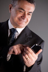 I'm an expert manager with my mobile phone