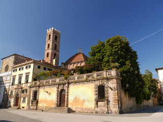 Fototapeta na wymiar Palacio, Lucca, Toscana