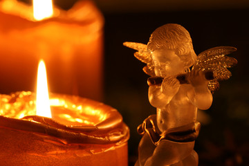 Musizierender Weihnachtsengel
