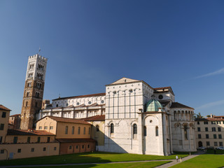 Fototapeta na wymiar Catedral de Lucca, Italia